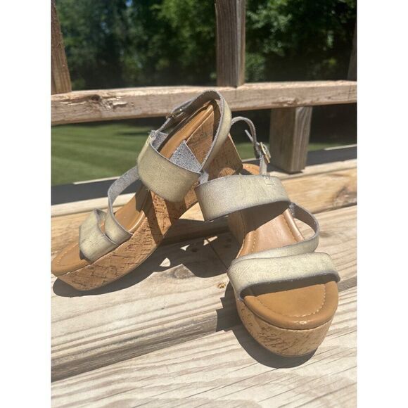 G.H. Bass Gracie Wedge Sandals  Size 8 - Picture 4 of 16